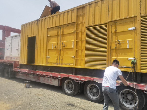 汉阴发电机出租100KW发电机需要什么规格的电缆线？